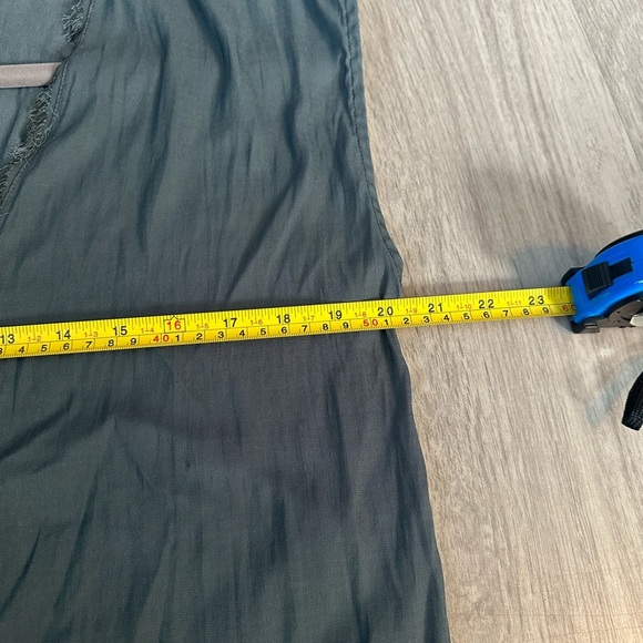 KLd Raw Edge V-Neck Sleeveless Top S Minimalist Boho Chic Oversized - Picture 6 of 8